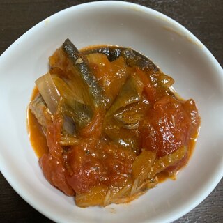 ラタトゥユ風◇サバの水煮とナスのトマト煮